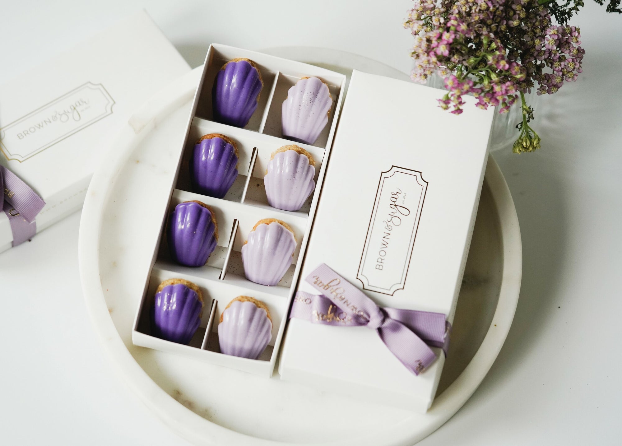 Amara Box | Madeleines
