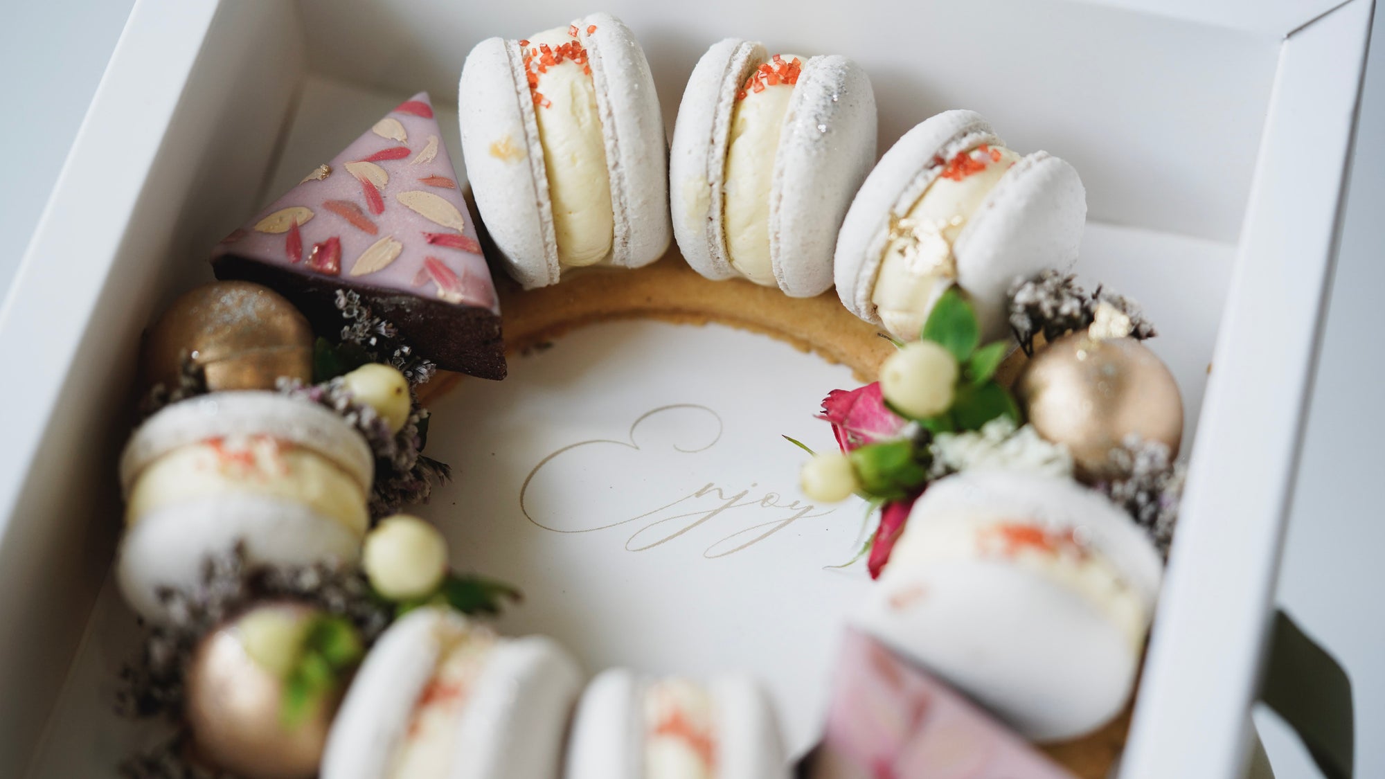 Mini Macarons Wreath