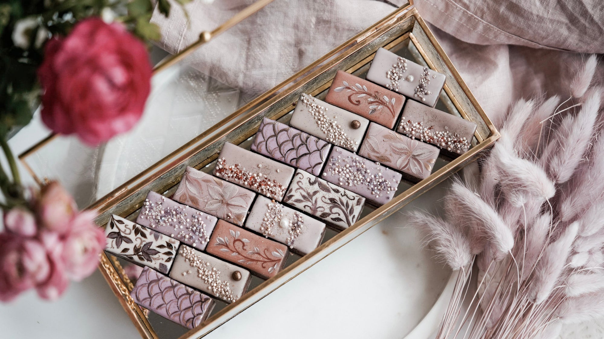 Rectangle Glass | Signature Praline