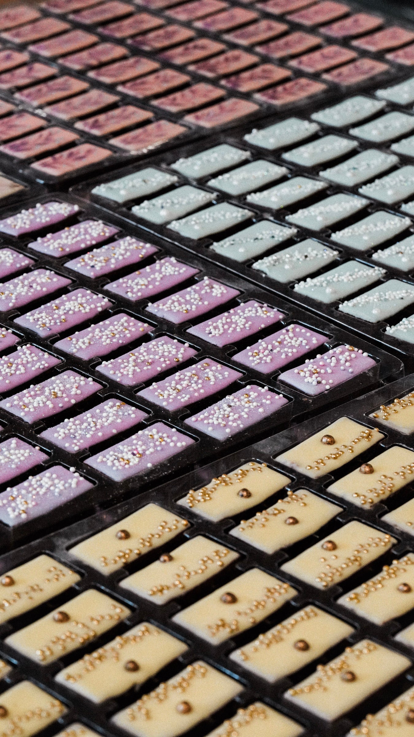 Amara Box | Rectangle Pralines