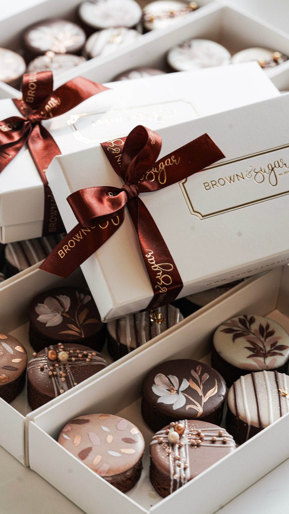 Amara Box | Round Pralines
