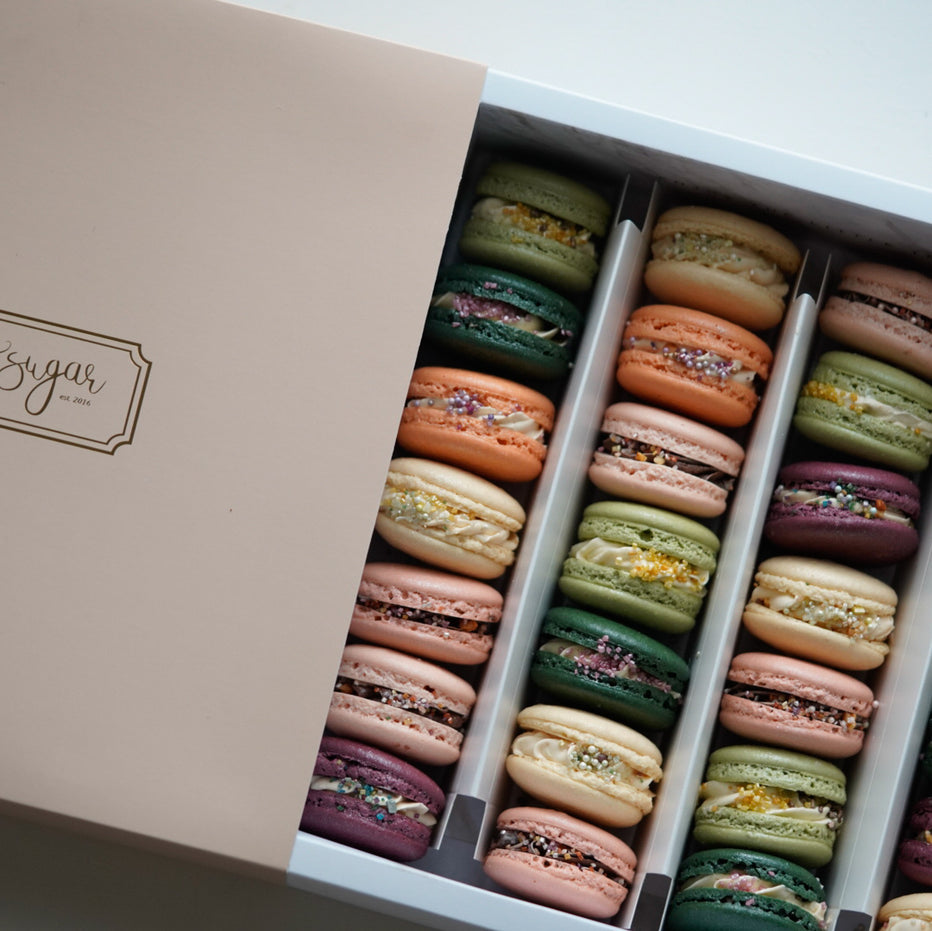 B&S Slide Box | Macarons 25pcs – Brown & Sugar