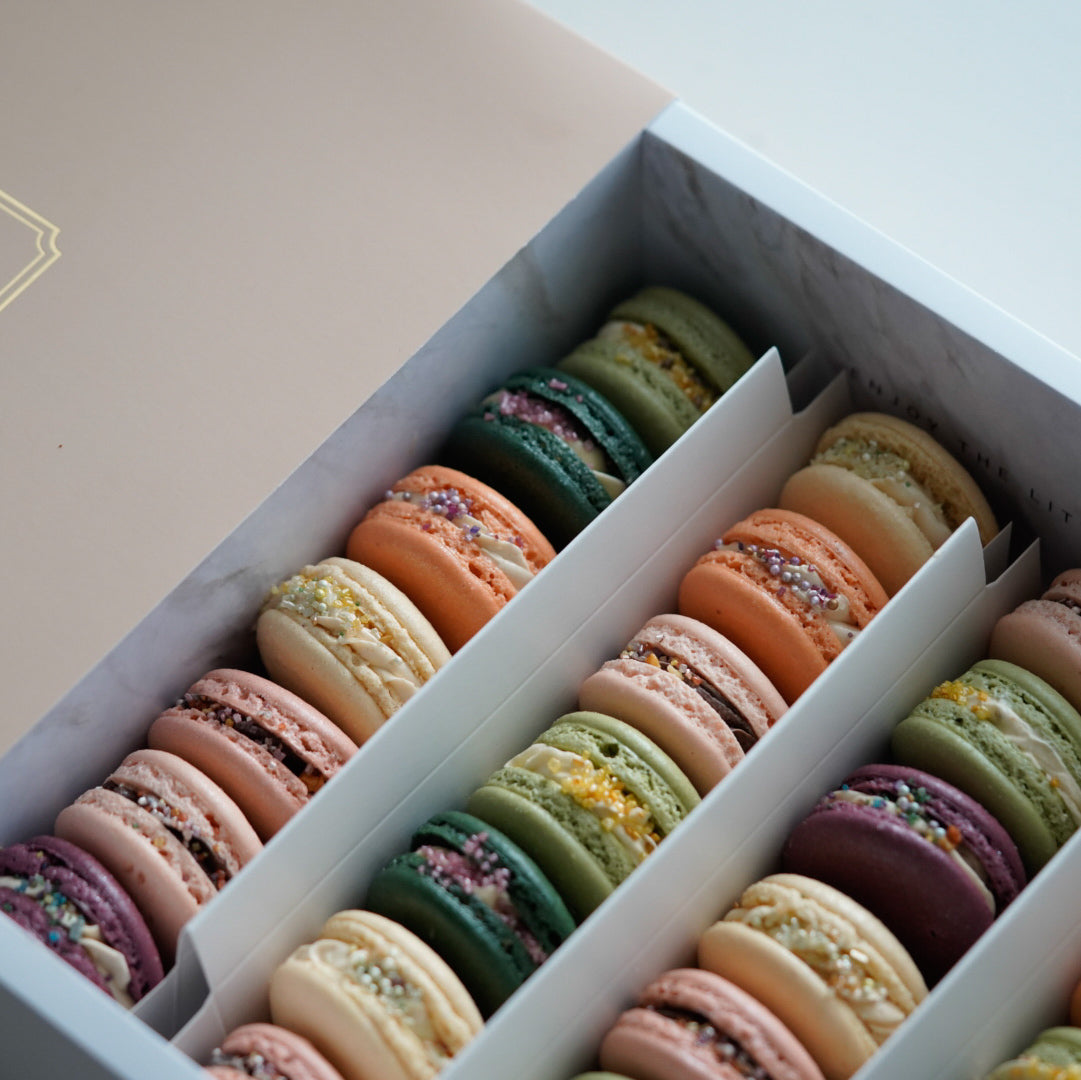 B&amp;S Slide Box | Macarons 25pcs