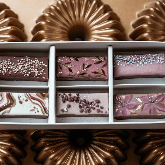 Praline Petite Box | 5 Sets