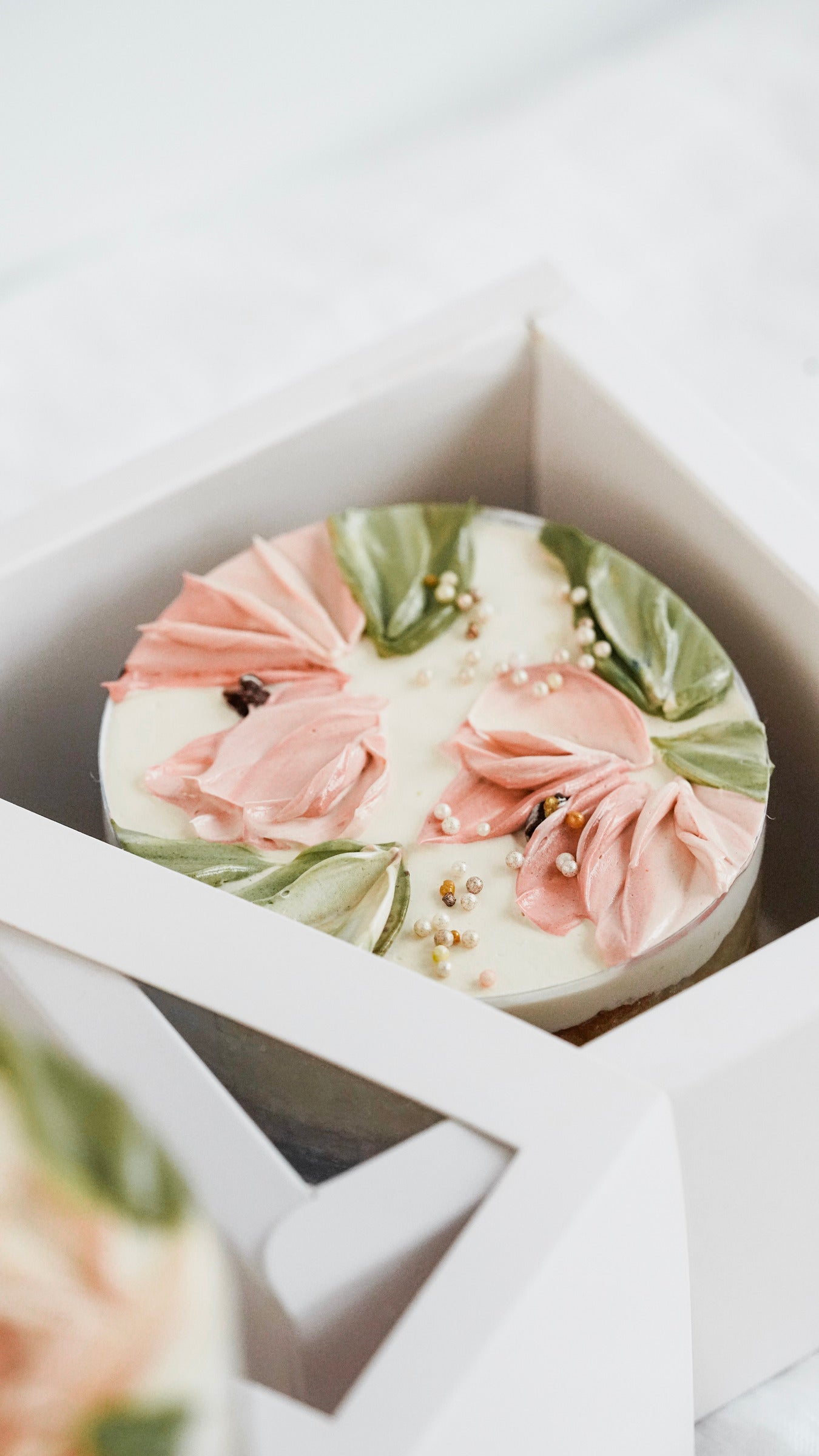 Aiko Box | Mini Cake