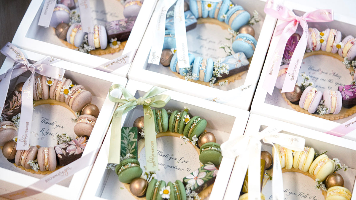 Mini Macarons Wreath