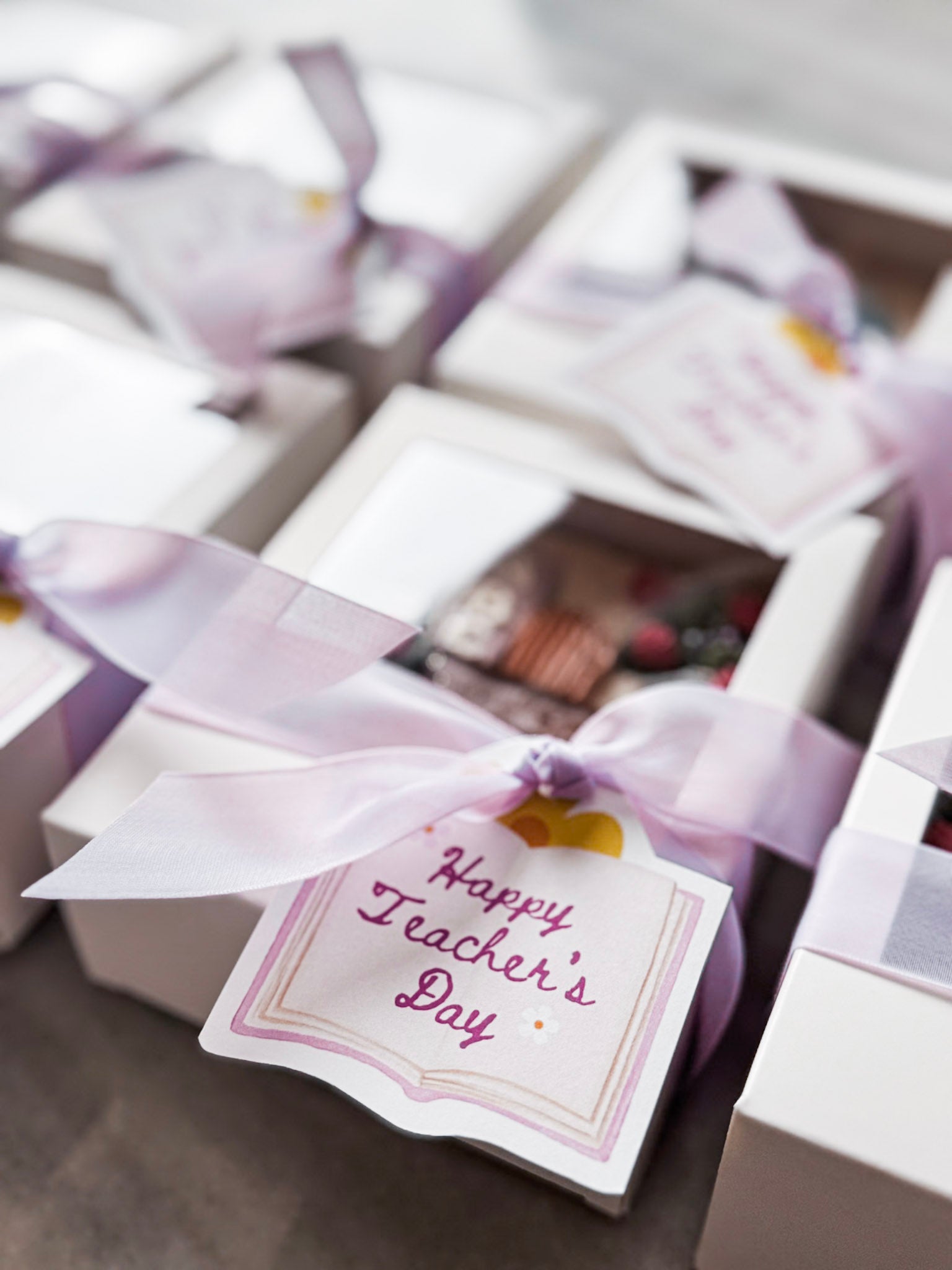 TEACHER | Books &amp; Buttercream