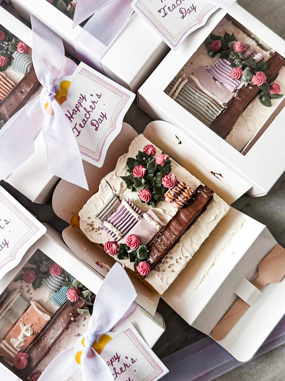 TEACHER | Books &amp; Buttercream